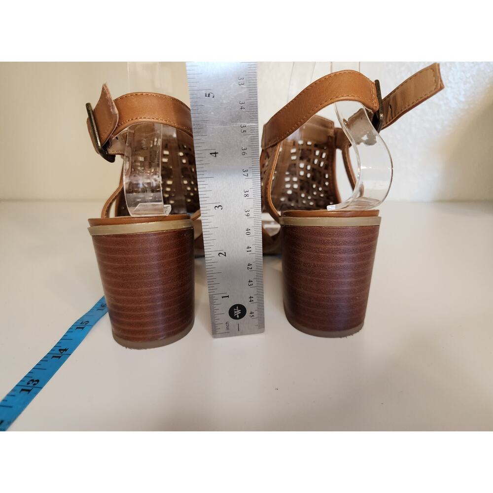 FRANCO SARTO Perforated Hartlet 3" Slingback Block Heel Sandals Brown Size 7 - Picture 4 of 8
